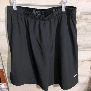 Nike Mens sports shorts large gray color basket ball shirts
